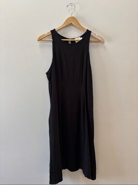 HD in Paris Sleek Black Sleeveless Midi Dress